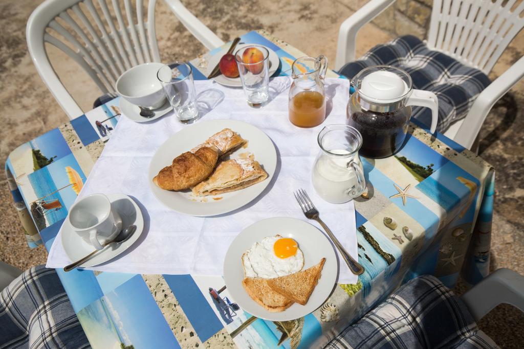 Holiday Home Mery By El-Pi Tours Malinska Bagian luar foto
